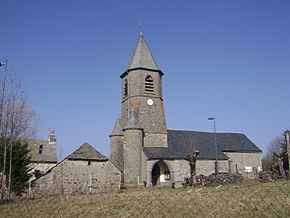 Église fortifiée de La Terrisse ( Aveyron).jpg