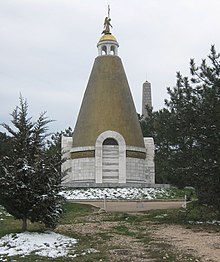 Часовня Св. Георгия-Победителя зимой, Сапун-гора