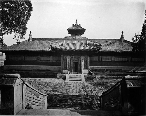 碧雲寺內羅漢堂堂內五百零八尊 No. 895, PI-YUEN-TSZU TEMPLE.