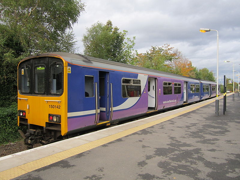 File:150142 at Ormskirk.JPG