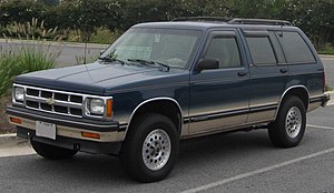 1993-1994 Chevrolet S-10 Blazer LT 4-door
