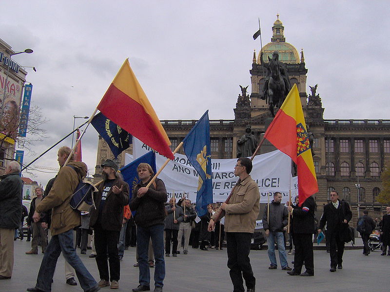 File:2009 Prague Monarchist Parade 01.JPG