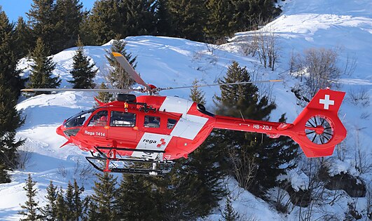 Dezember 2021 Hubschrauber der Schweizerischen Rettungsflugwacht bei den Olympischen Jugend-Winterspielen 2020 in Lausanne Foto: DerHexer