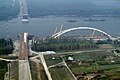 A Pentele híd elemeinek a helyére úsztatása, Dunaújváros2.jpg