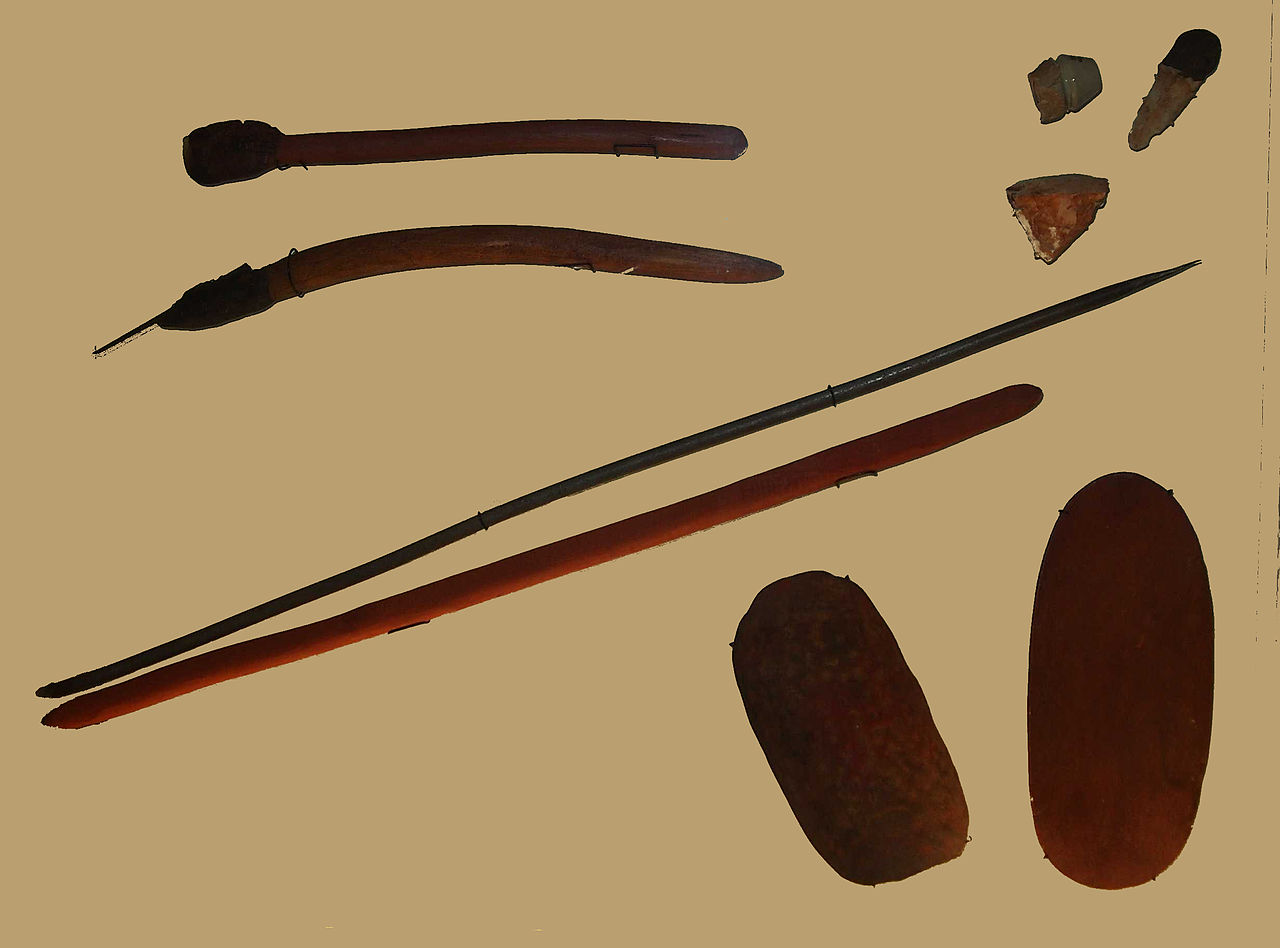 File:Aboriginal hunting tools.jpg - Wikimedia Commons