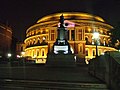Albert Hall di malam hari
