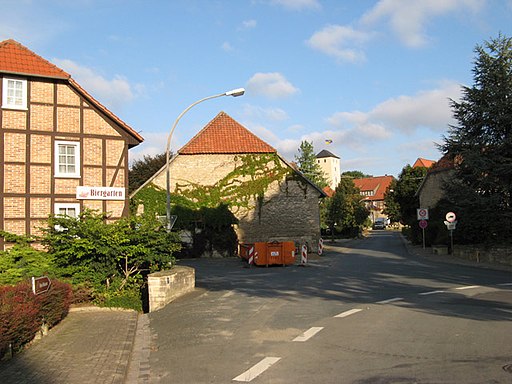 An der Burg, Warberg - geo.hlipp.de - 13635