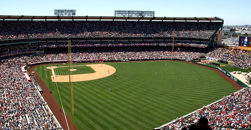 File:Anaheim Stadium July 12, 2009 - 02.jpg