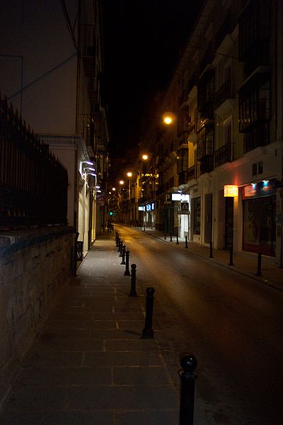 File:Antequera by night (001).jpg