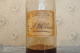 Bouteille ancienne alchermes.JPG