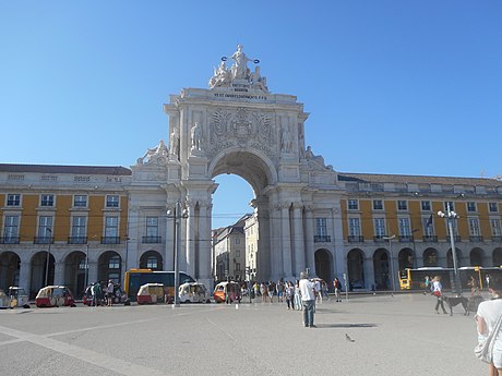 Rua Augusta Arch