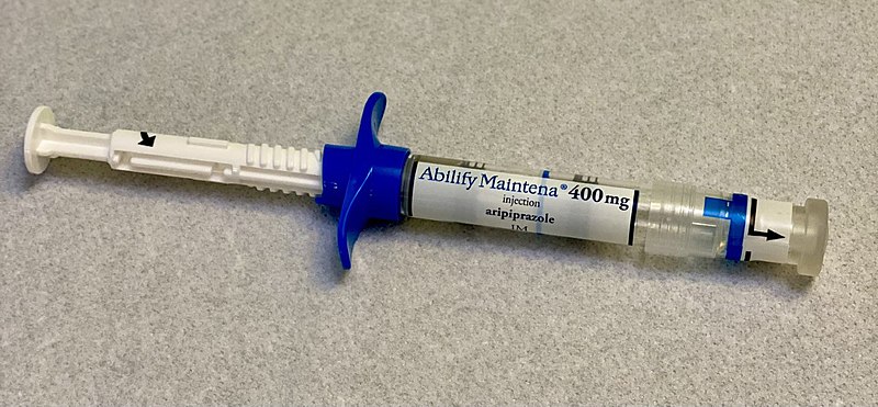 File:Aripiprazole 400mg injection.jpg