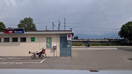 Au SG railway station