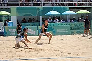 Deutsch: Beachvolleyball bei den Olympischen Jugendspielen 2018; Tag 11, 17. Oktober 2018; Jungen, Spiel um Platz 3 – Argentinien-Ungarn 2:0 (21–15/21–15) English: Beach volleyball at the 2018 Summer Youth Olympics at 17 October 2018 – Bronze Medal Match – Argentina-Hungary 2:0 (21–15/21–15)