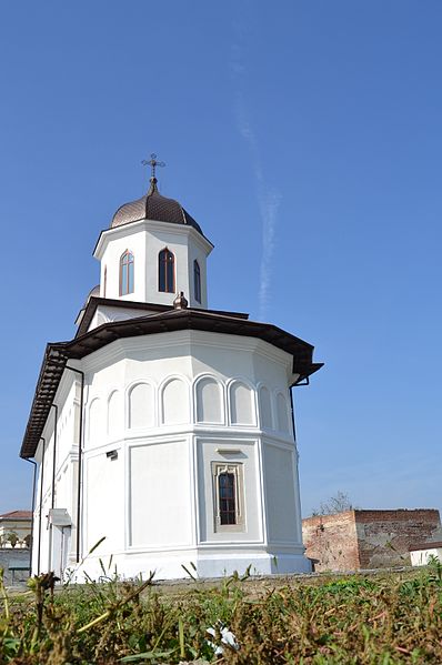 File:Biserica „Sf. Dumitru”, Potlogi, DB, (10).JPG