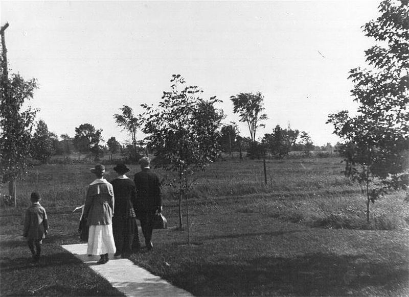 File:Bloor and Islington c. 1918.jpg