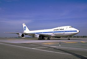 الطائرة المنكوبة نفسها في مطار لوس أنجلوس الدولي في 25 يناير 1985
