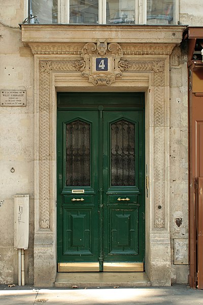 File:Boulevard Saint-Michel (Paris), numéro 4, porte.jpg