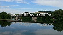 Pont sur la Moselle entre Frouard et Pompey.