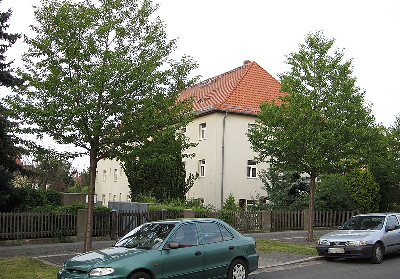 File:Briesnitz Juli 2012 009.jpg