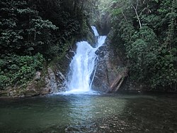 Catarata de Cristal, област Пампа Хермоза