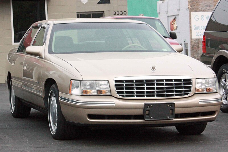 File:Cadillac DeVille Front.jpg