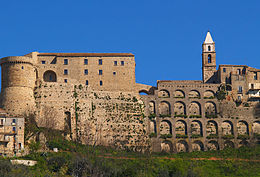 Civitacampomarano Castle.jpg