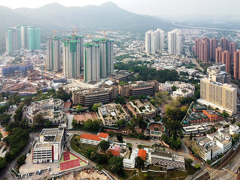 File:Castle Peak Hospital 202106.jpg