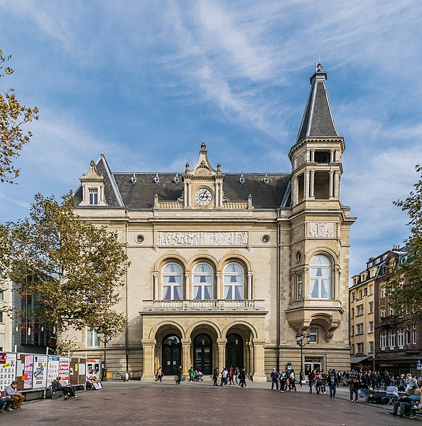 File:Cercle municipal in Luxembourg City 02.jpg