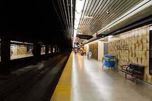 College (Toronto Subway)