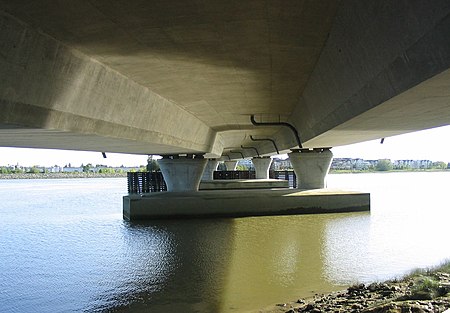 Concrete box girder bridge.JPG