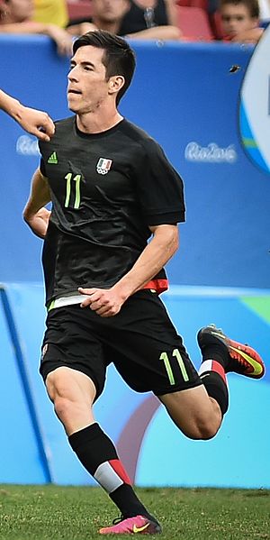 File:Coréia do Sul x México - Futebol masculino - Olimpíada Rio 2016 (28899234755) (cropped).jpg