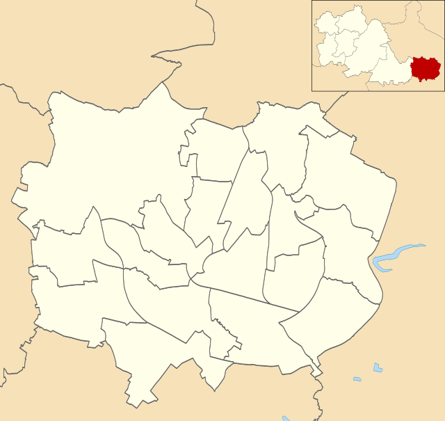 Mapa konturowa Coventry, blisko centrum na dole znajduje się punkt z opisem „Katedra w Coventry”