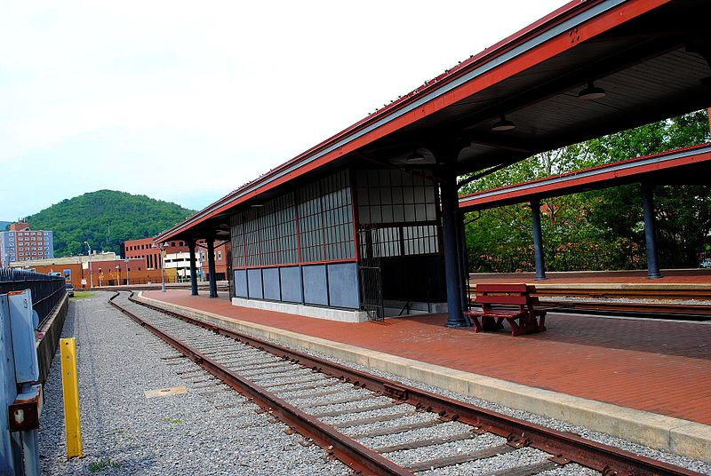 File:Cumberland Western depot platform three quarters.jpg