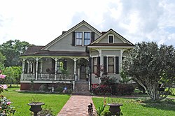 DR. JOSEPH ANGEL VILLIEN HOUSE, MAURICE, VERMILION PARISH.jpg