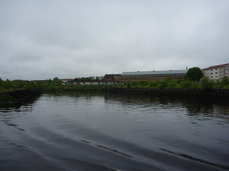 File:Doon The Watter, 25th June 2011 , Disused Dock at Govan - geograph.org.uk - 2482981.jpg