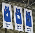 Le maillot numéro 10 du Cibona Zagreb retiré pour Dražen.