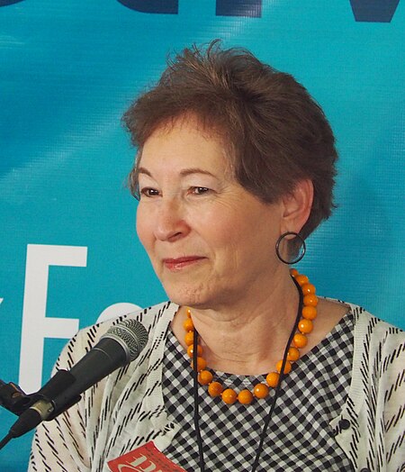 Elinor Lipman 5182841.jpg