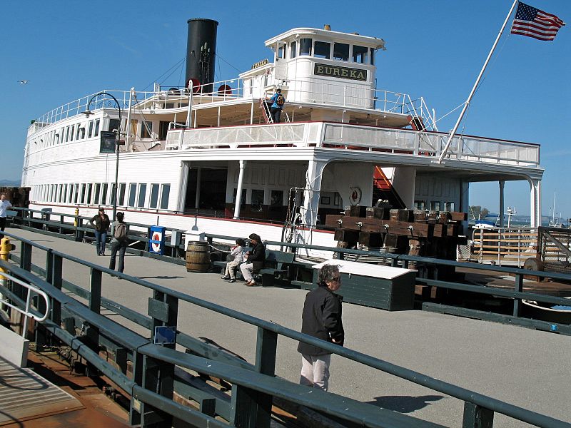 File:Eureka (steam ferryboat, San Francisco).JPG