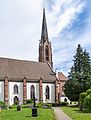 Blick von Süden auf die Kirche