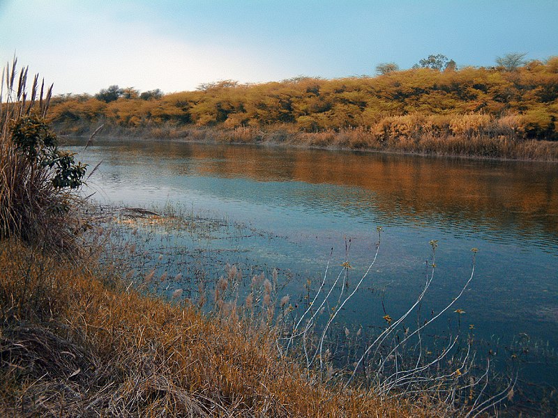 File:Fall Colours - panoramio.jpg