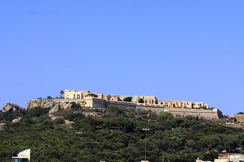 File:Fort Chambray Għajnsielem Gozo Malta 2014 2.jpg