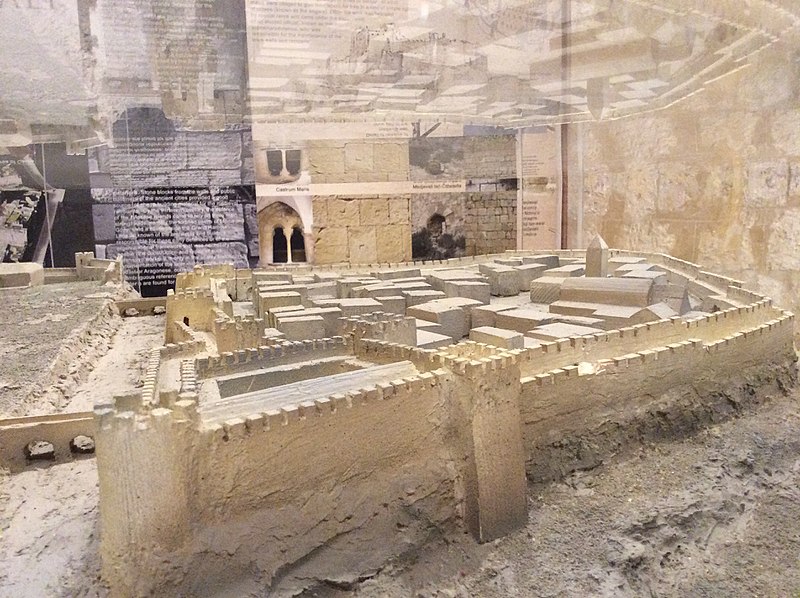File:Fortifications Interpretation Centre (Valletta) 04.jpg