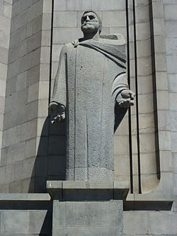Frik statue in Yerevan 01.JPG