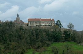 The chateau and church in Frôlois