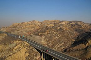 G20 Qingdao-Yinchuan Expressway in Renjiashan (20151229131842).jpg