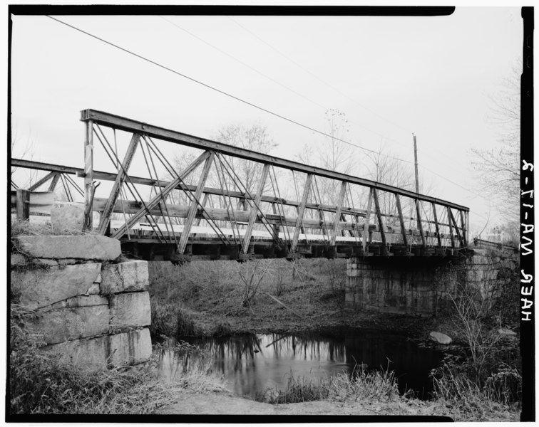 File:GENERAL VIEW SHOWING UPSTREAM TRUSS - Atherton Bridge, Spanning Nashua River on Bolton Road, Lancaster, Worcester County, MA HAER MASS,14-LANC.V,1-2.tif