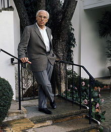 Cukor in seinem Garten in Hollywood (1973)