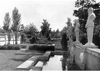 The wall pools of Glenmere's southern garden, c. 1920 Glenmere.jpg