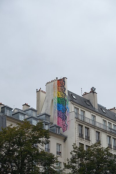 File:Graffiti in Rue Réaumur (29116492404).jpg